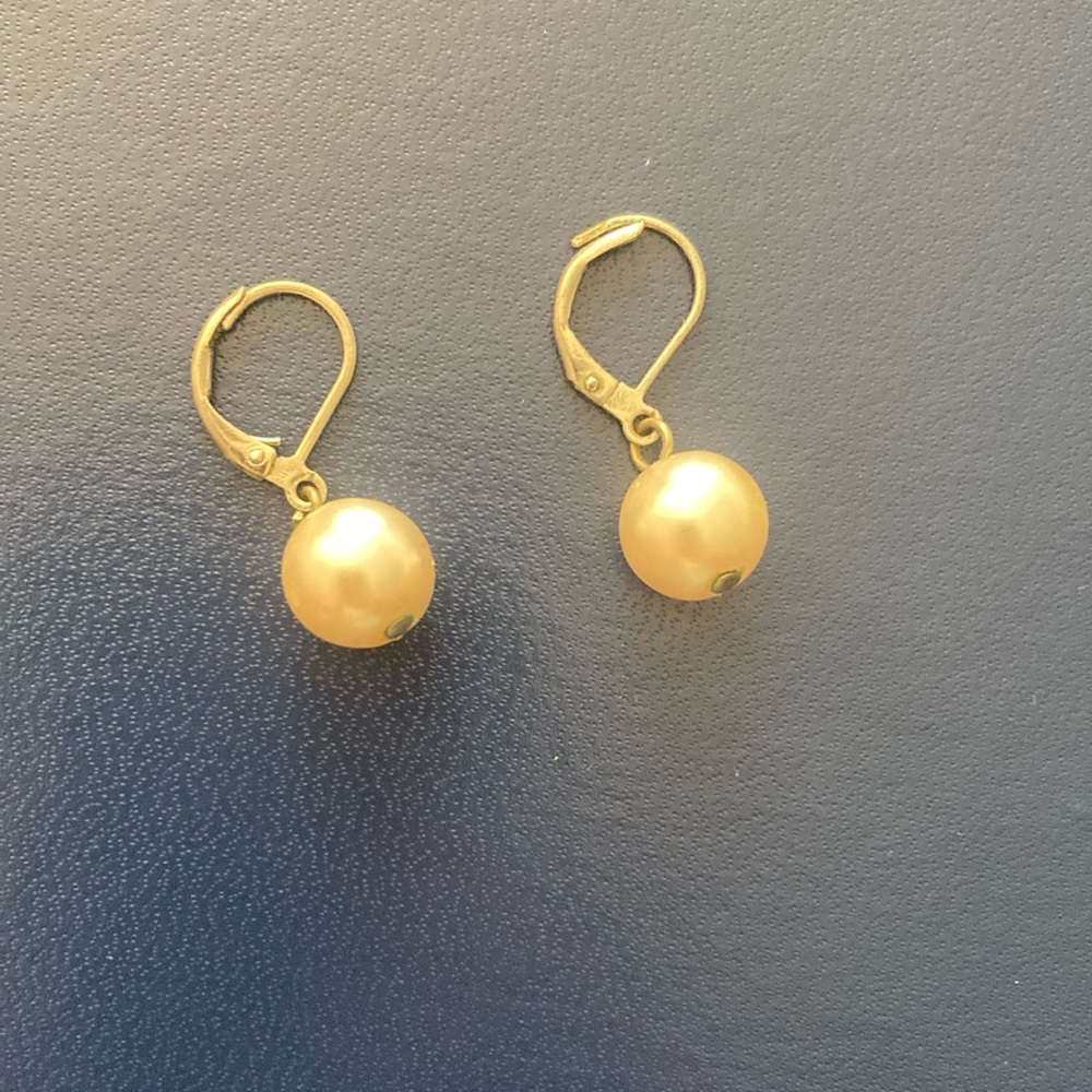 Vintage Pearl Earrings (Silver)